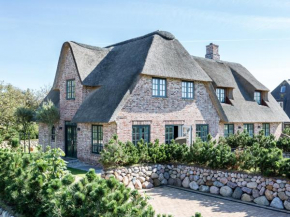 Luxuriöse Doppelhaushälfte mit Terrasse, Kamin und WLAN in bester Lage